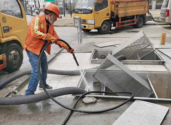 西区隔油池清理